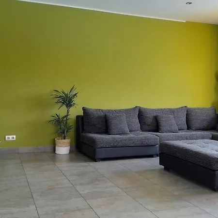 Mediterranea Con Cinco Y Piscina Villa